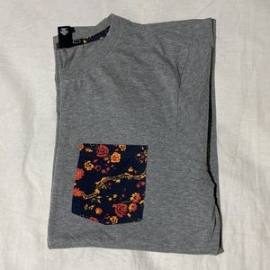 21 men grey accent floral t shirt